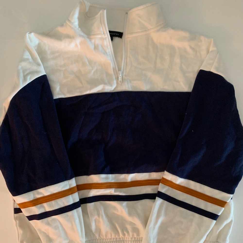 Brandy Melville cropped sweatshirt